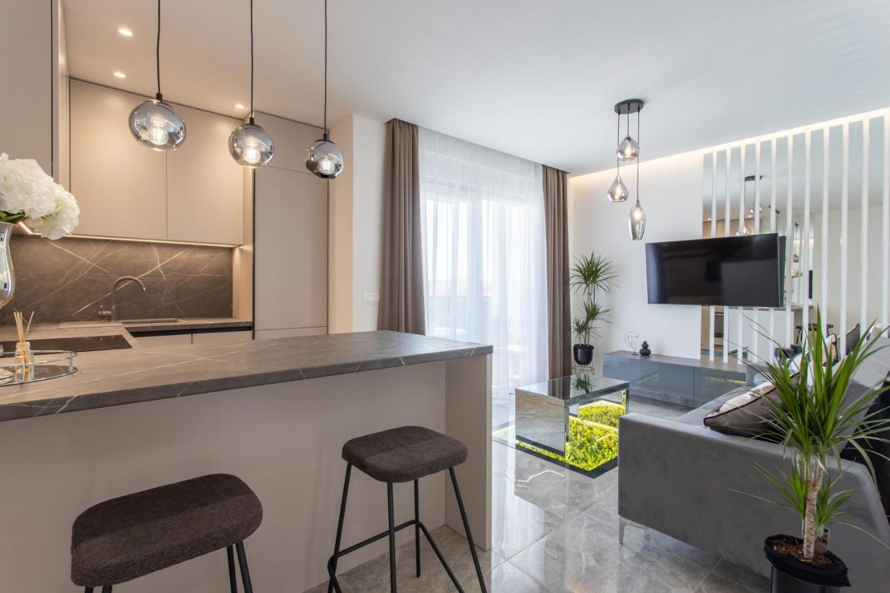 Apartments Taratta 1 Trogir Buitenkant foto