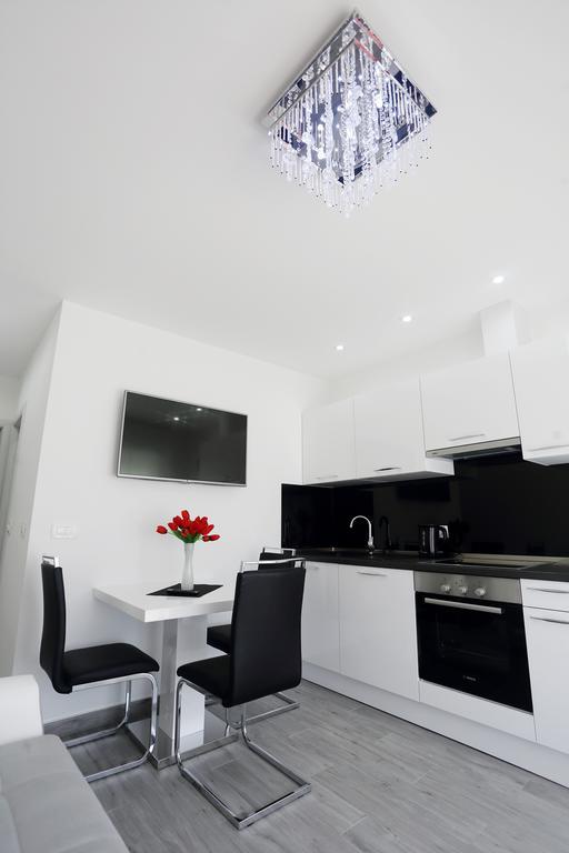 Apartments Taratta 1 Trogir Kamer foto