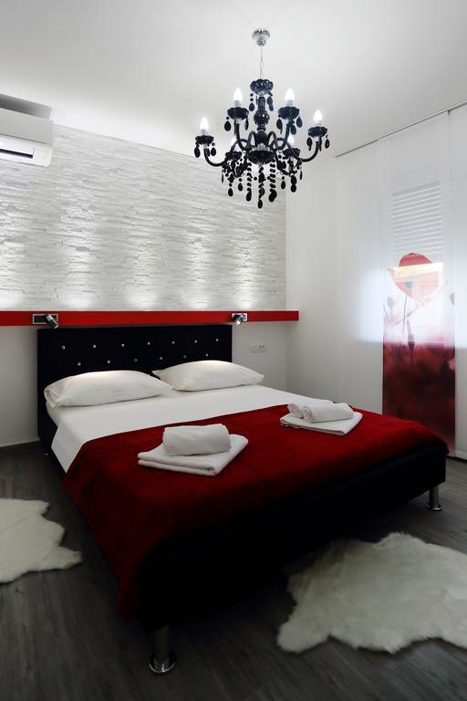 Apartments Taratta 1 Trogir Kamer foto