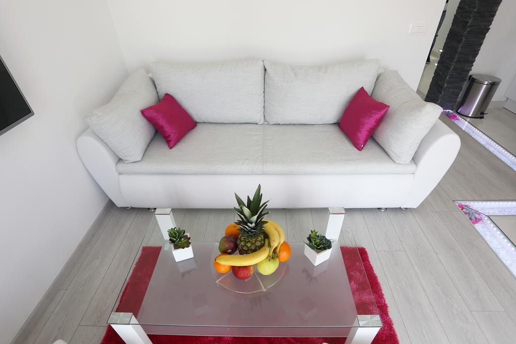Apartments Taratta 1 Trogir Buitenkant foto
