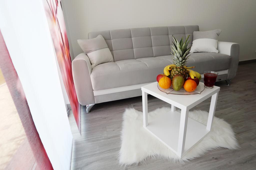 Apartments Taratta 1 Trogir Buitenkant foto